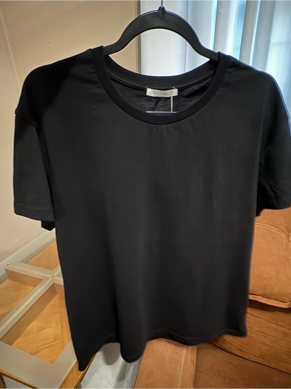 Zara Basic Black Tee - Classic Everyday & Minimalist Vibe